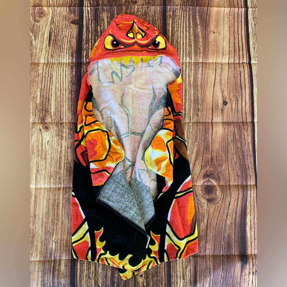 Skylanders Boy's Multicolored 2013 "Eruptor" Hooded Beach Towel 45" W x 23" L